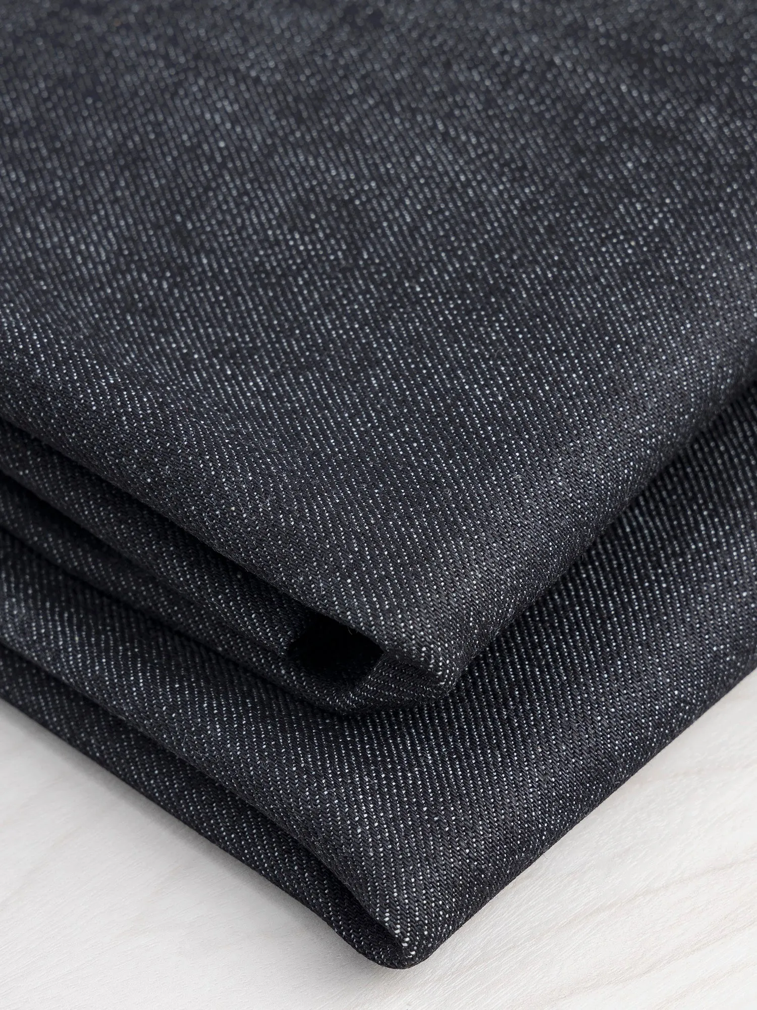 14 oz Japanese Selvedge Non-Stretch Denim Deadstock - Indigo