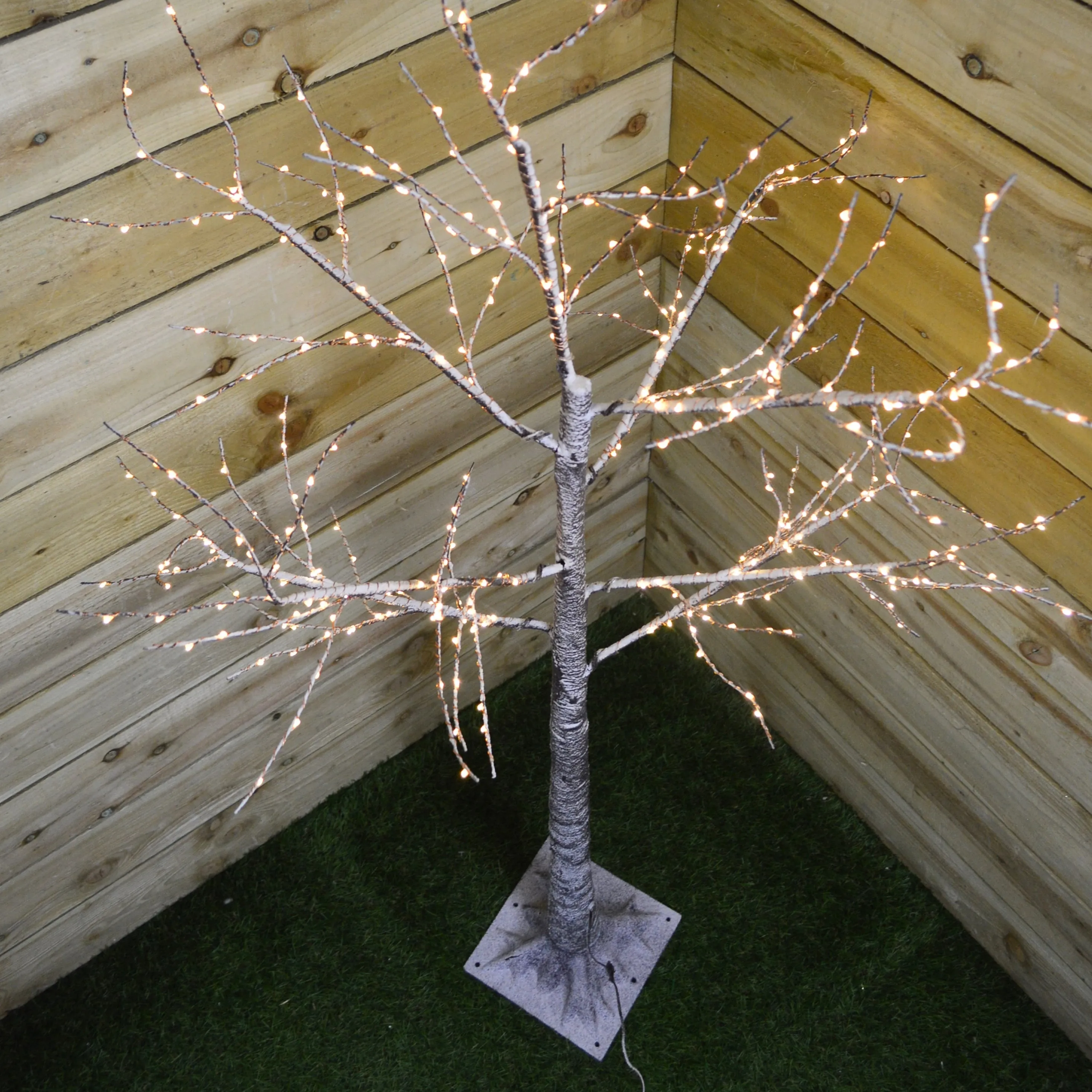 1.5m Indoor & Outdoor Christmas Deco Tree With 400 Warm White LED Lights