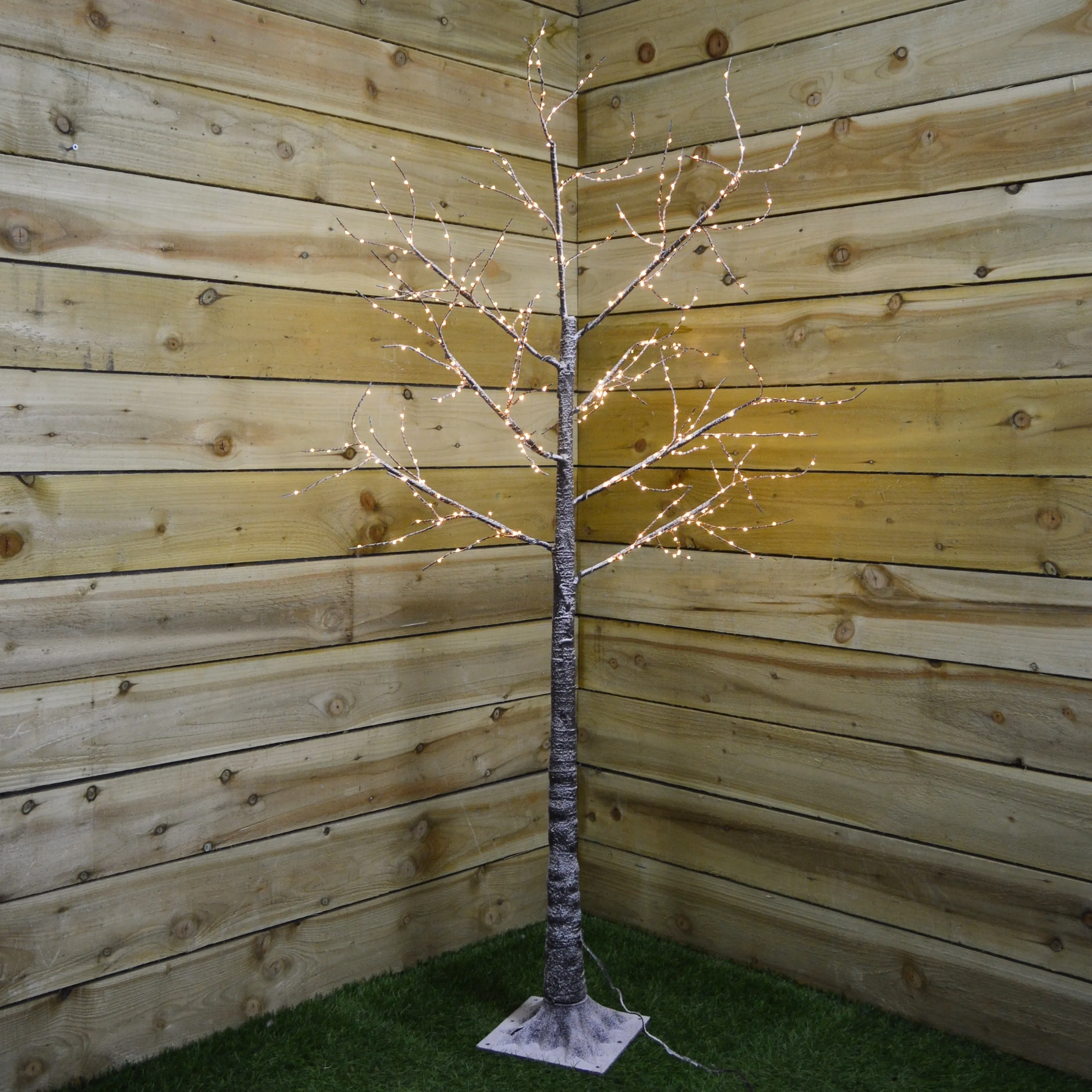 1.5m Indoor & Outdoor Christmas Deco Tree With 400 Warm White LED Lights