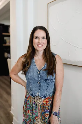 Buttoned V-Neck Denim Top WH