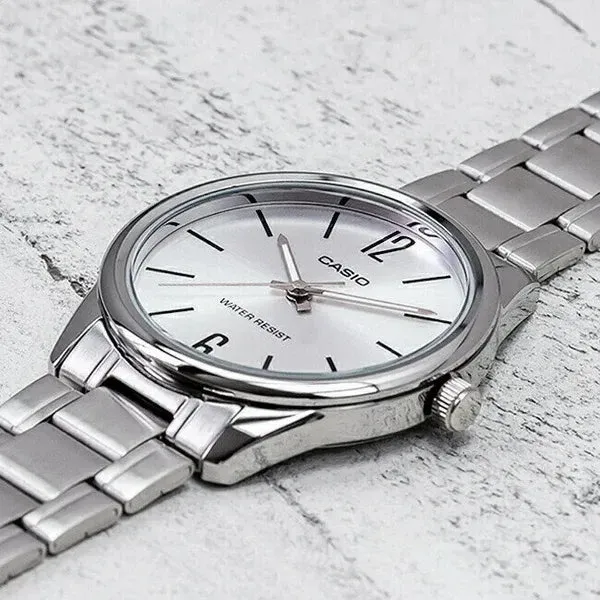 Casio Enticer White Dial Men's Watch | MTP-V005D-7BUDF