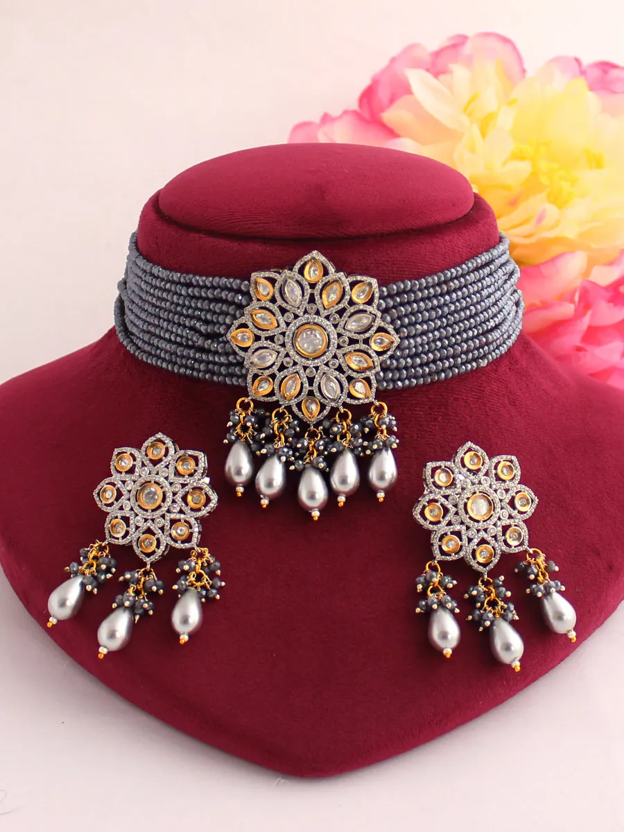 Chaaya Necklace Set