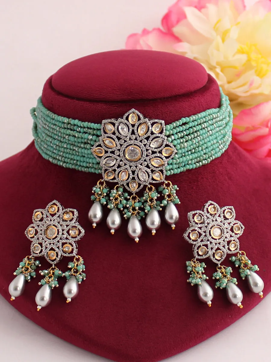 Chaaya Necklace Set