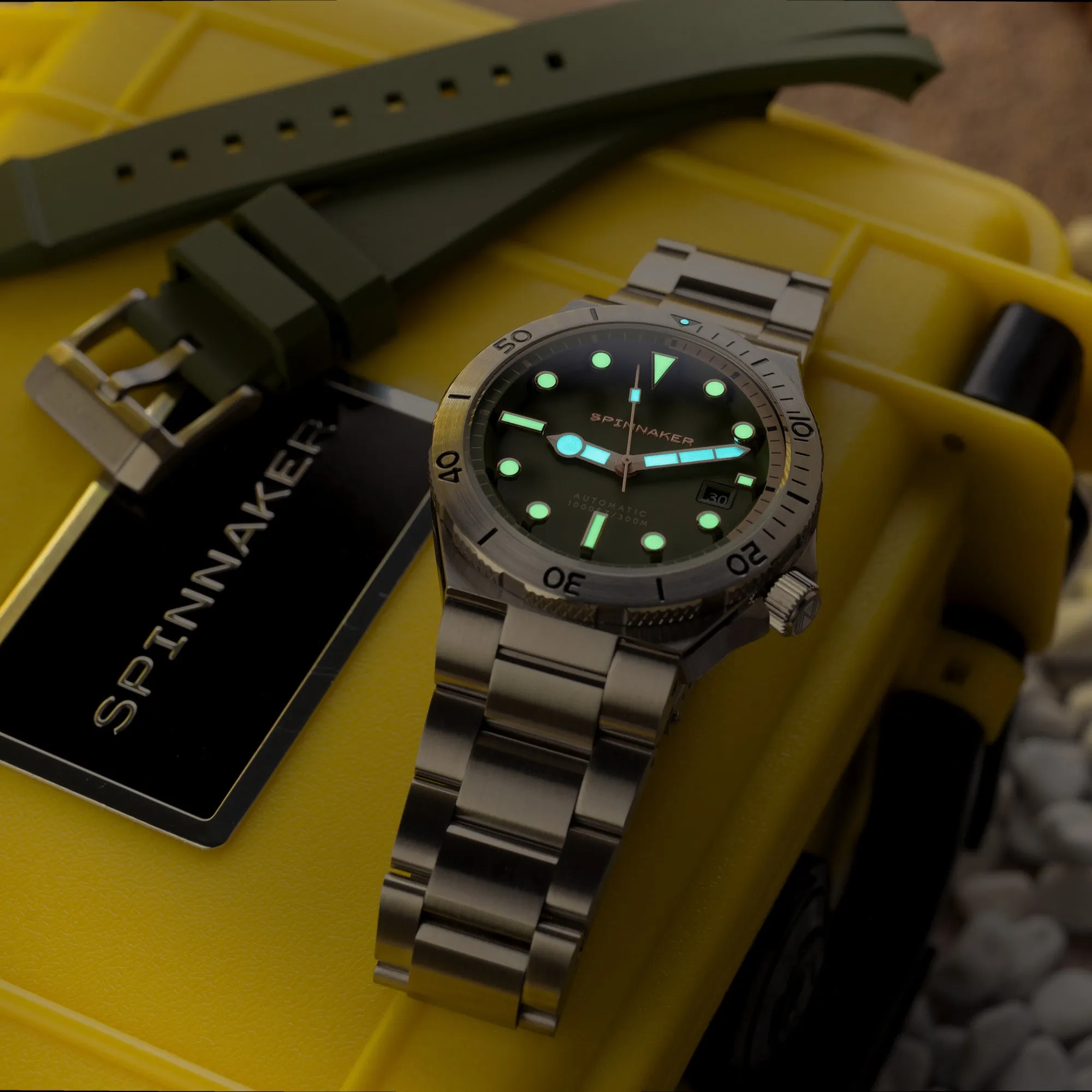 DARK OLIVE