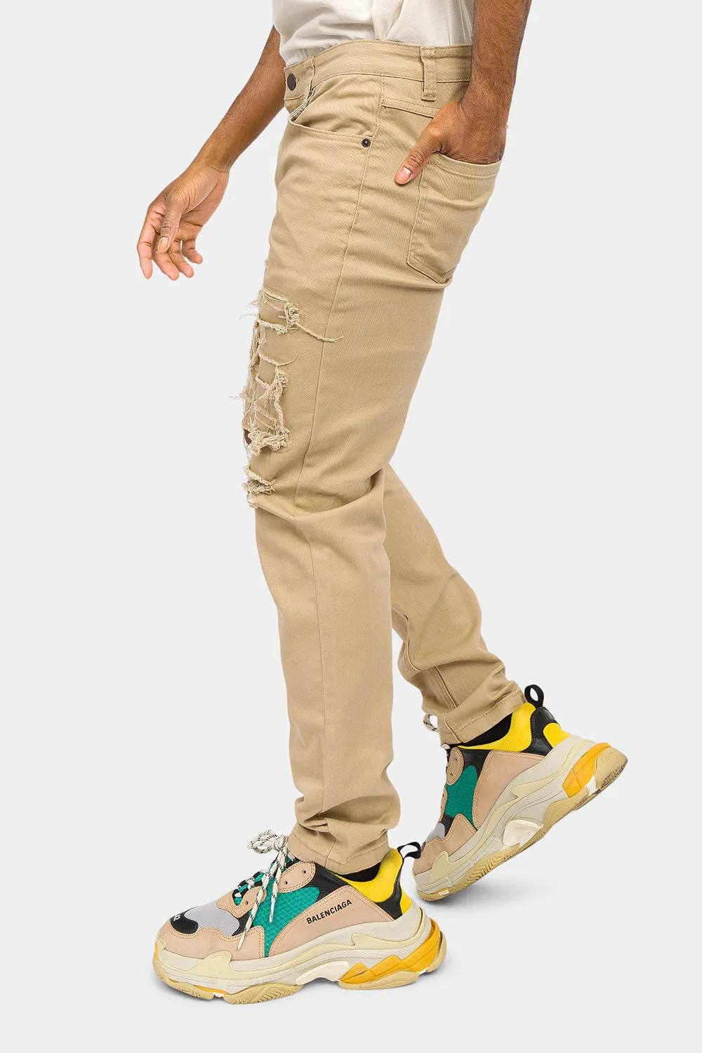 Distressed Solid Color Slim Fit Jeans