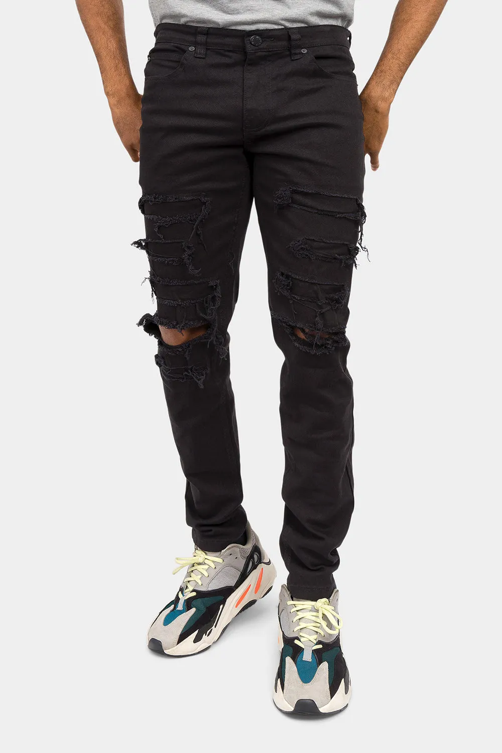Distressed Solid Color Slim Fit Jeans