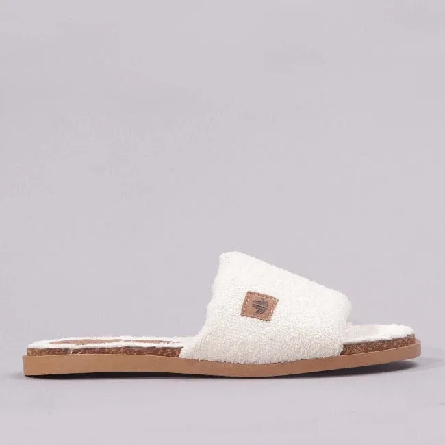 Flat Mule Sandal in Cream - 12398