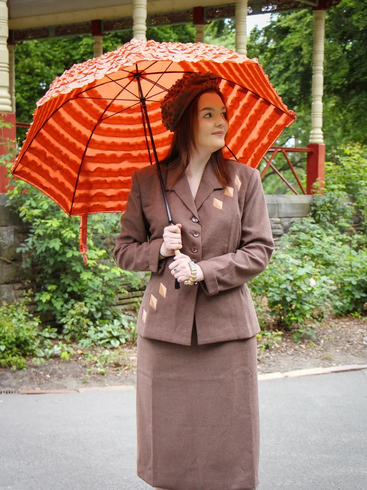 Frilly Rust Vintage Style Parasol Umbrella Bamboo Handle