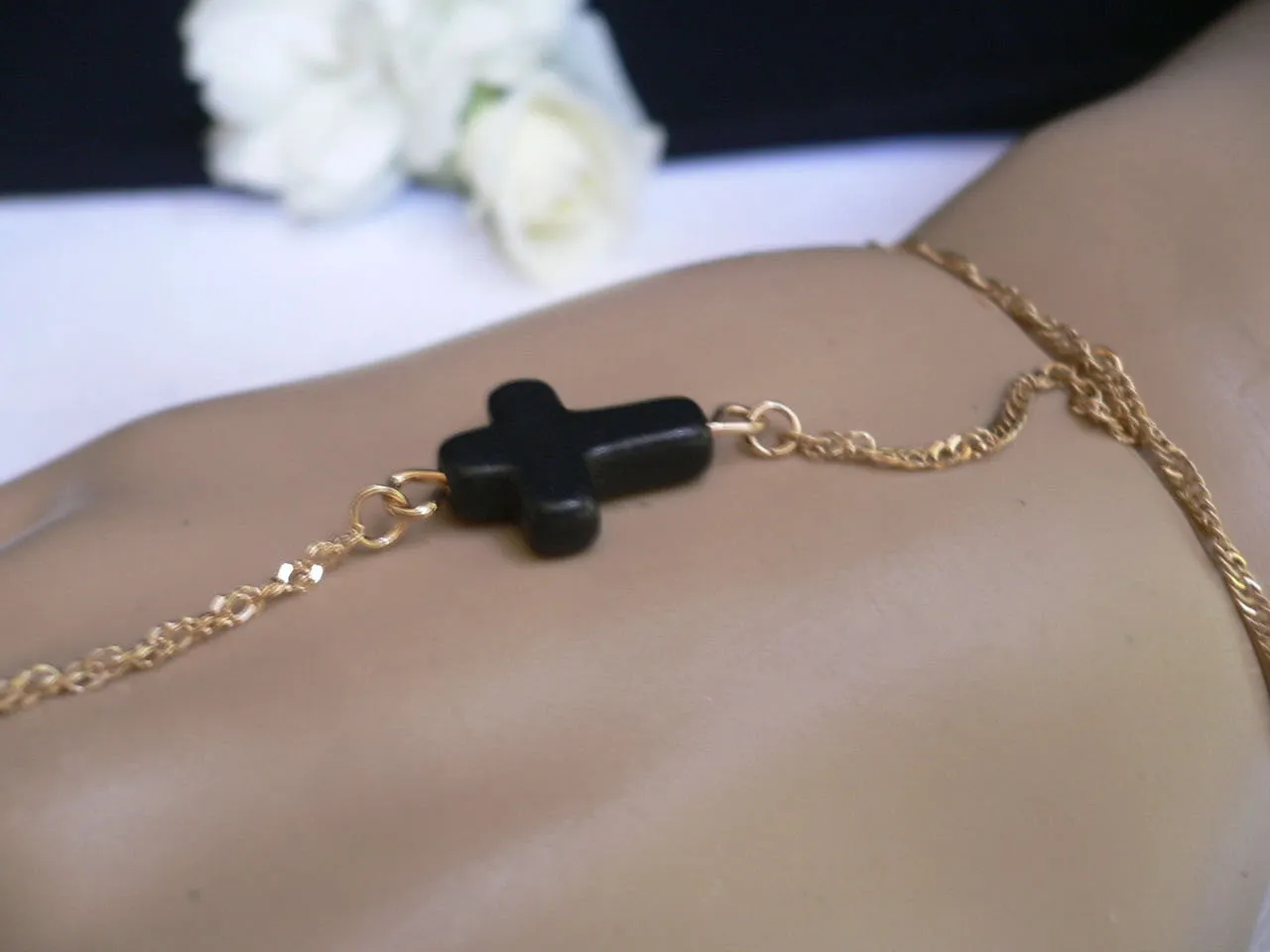 Gold Metal Hand Chain Classic Bracelet Small Black Cross Women Trendy