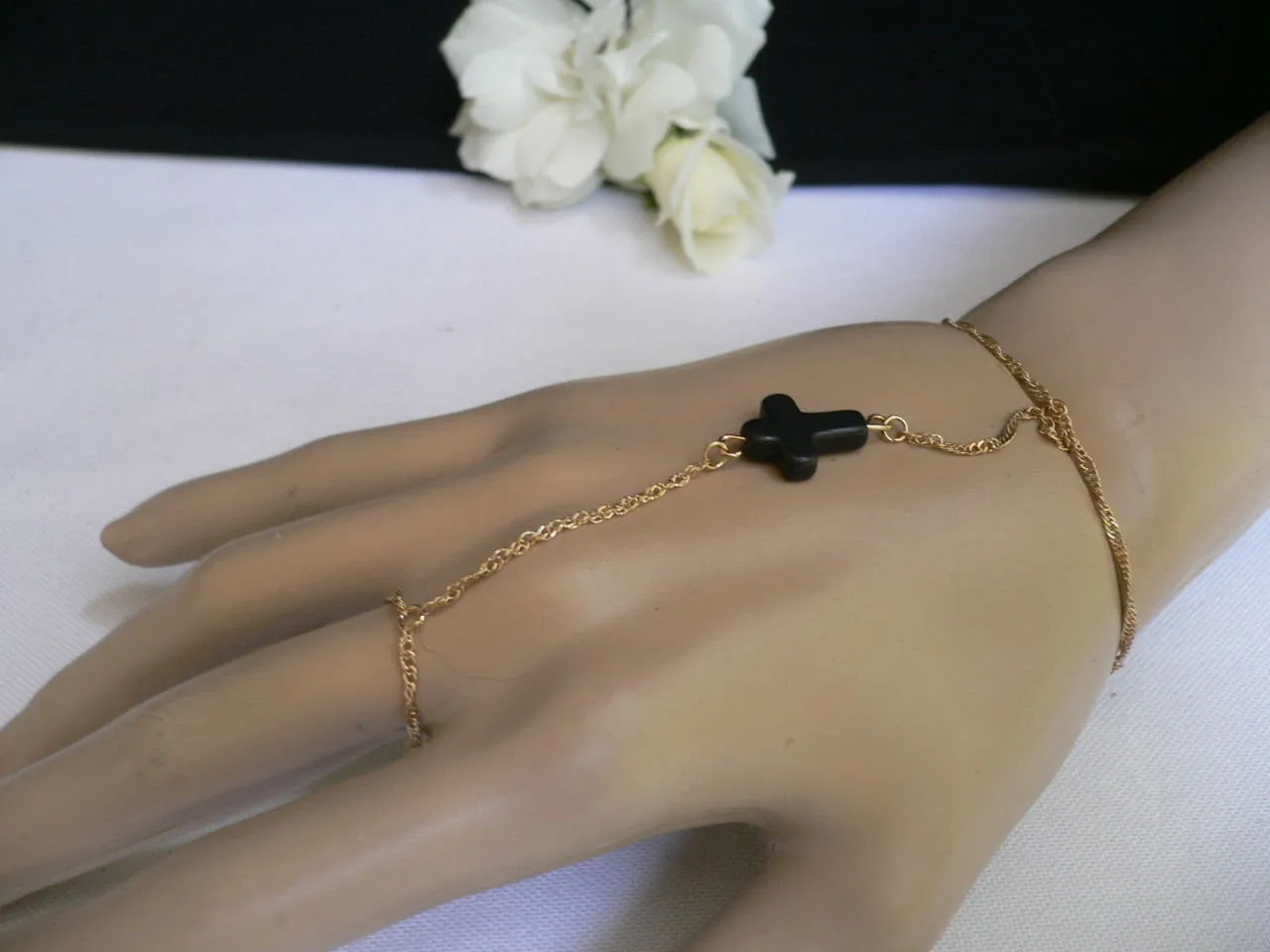 Gold Metal Hand Chain Classic Bracelet Small Black Cross Women Trendy