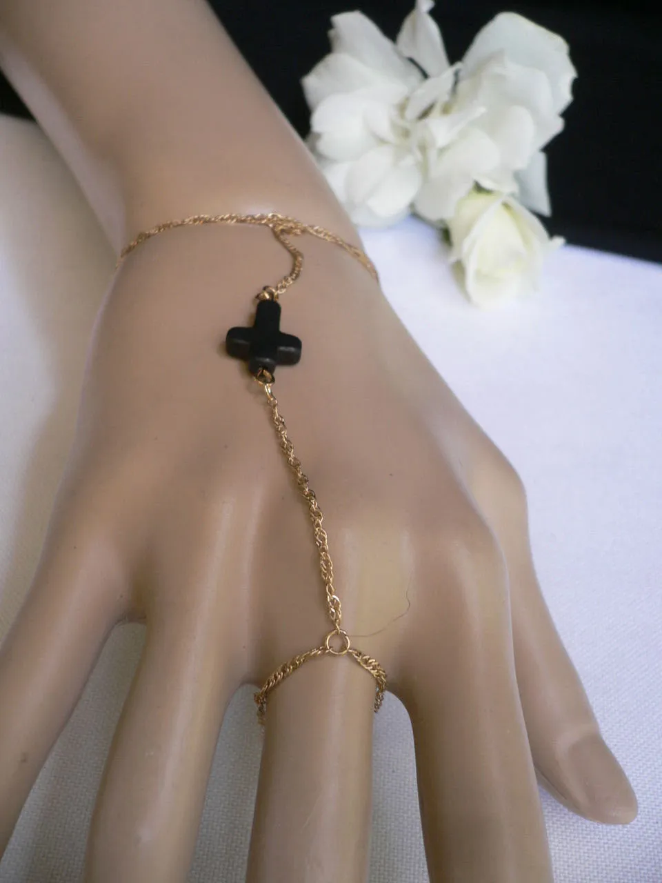 Gold Metal Hand Chain Classic Bracelet Small Black Cross Women Trendy