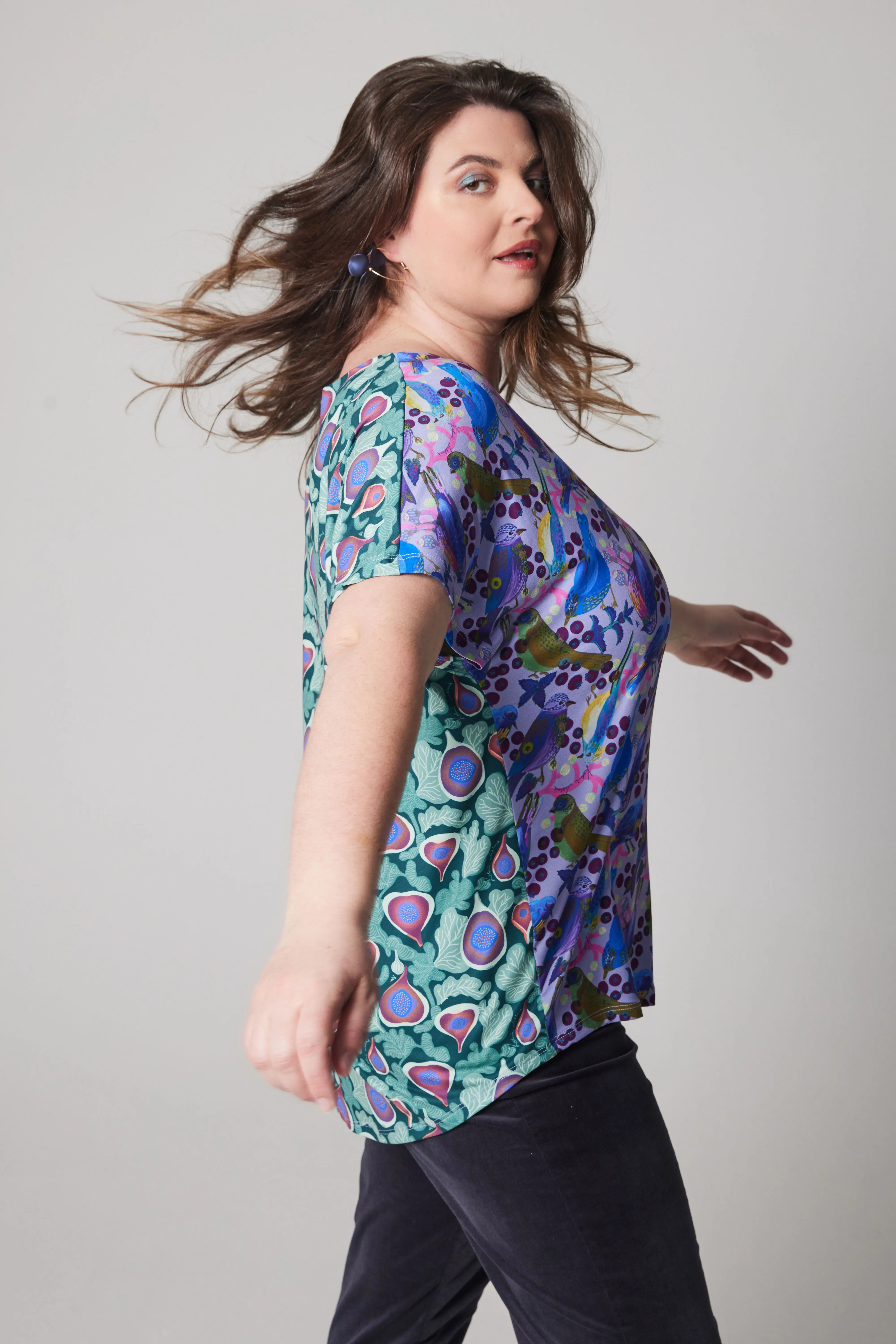 Loose Fit T-shirt - Double Print - Blueberry Birds And Fig Salad