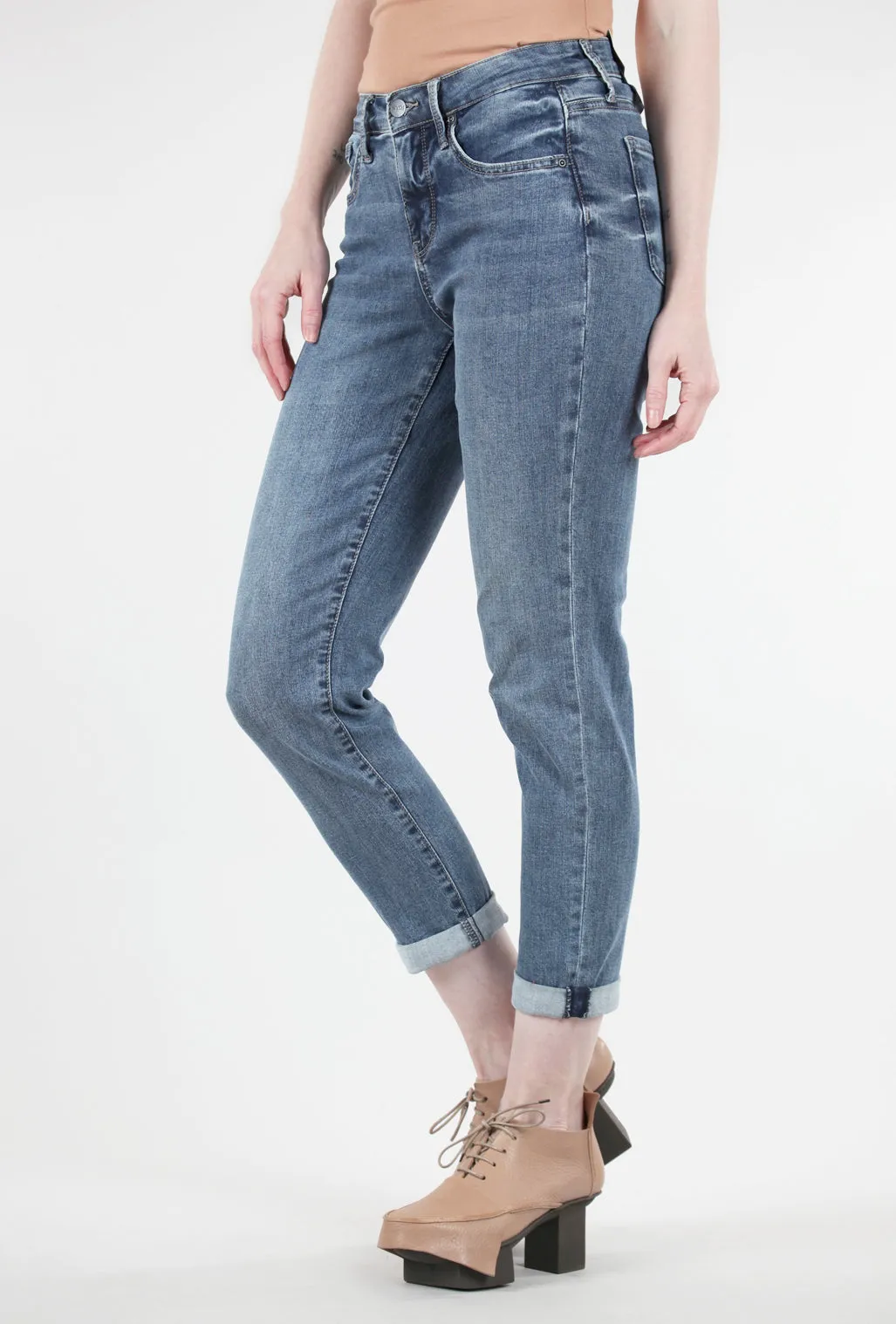 Margot Girlfriend Jeans, Rockie Blue