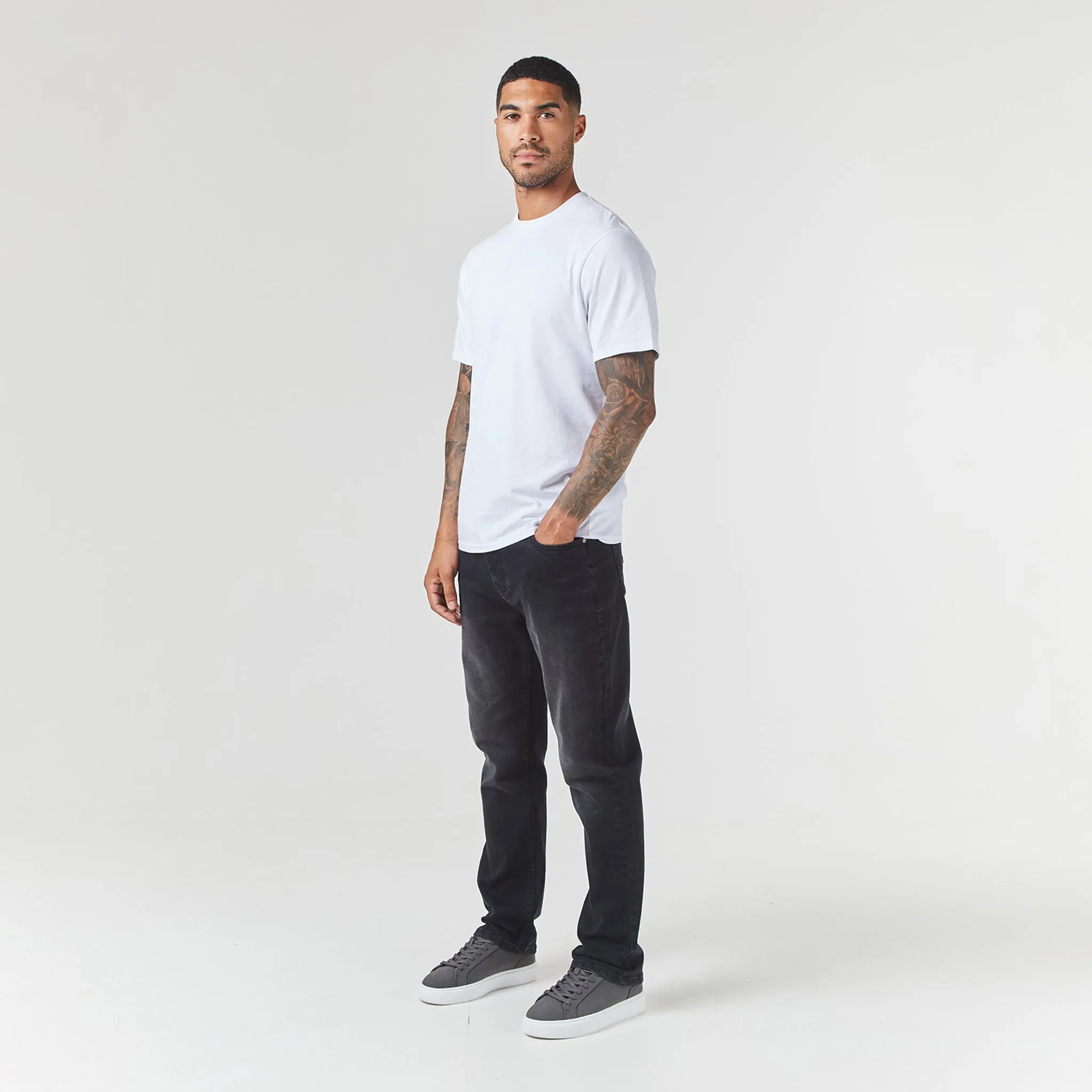 Straight Leg Denim Jean | Black Wash