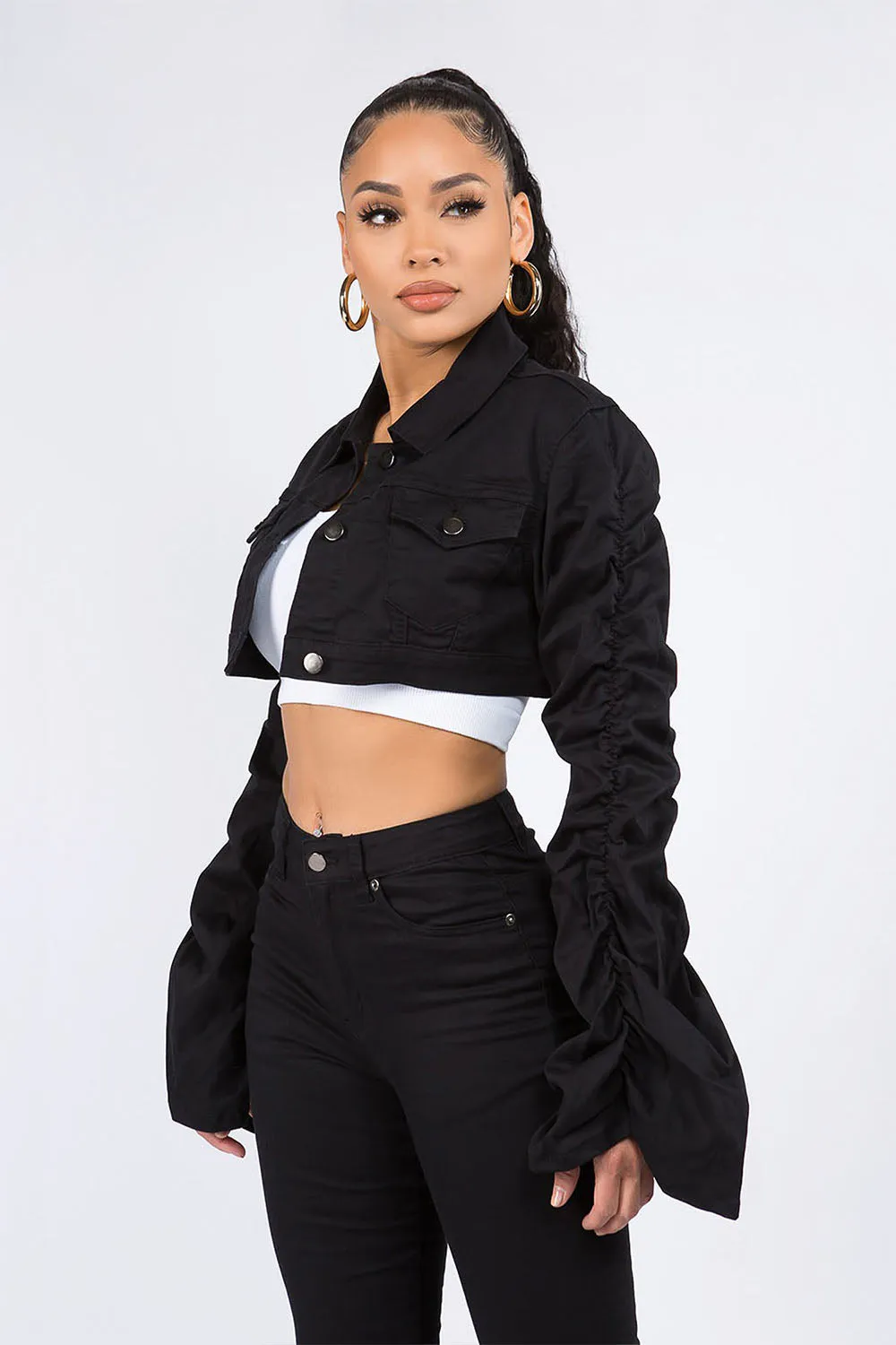 Women's Scrunched Bungee Sleeve Cropped Denim Jacket