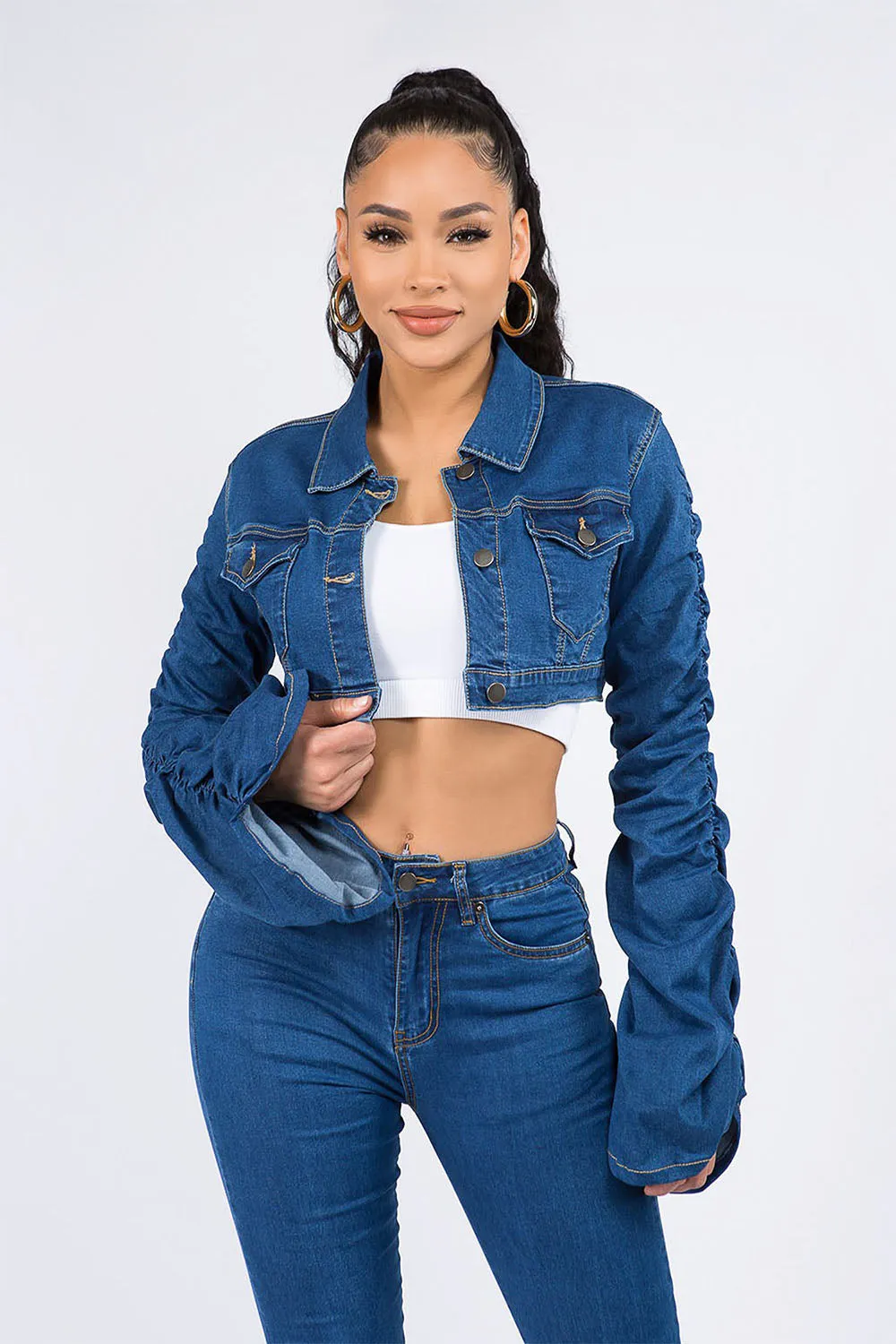 Women's Scrunched Bungee Sleeve Cropped Denim Jacket